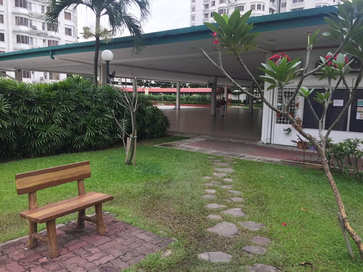 Cozy Kelana Jaya Semi-D Apt near Mall, College&Hospital Petaling Jaya Bagian luar foto